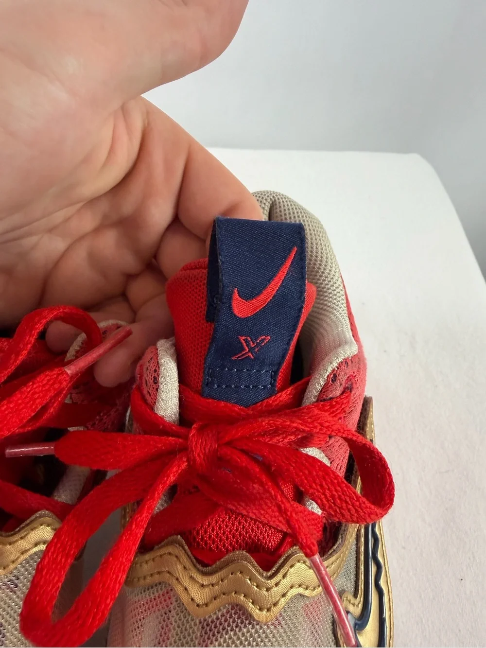 Nike KD Trey 5 X University‎ Red Metallic Gold Size 7